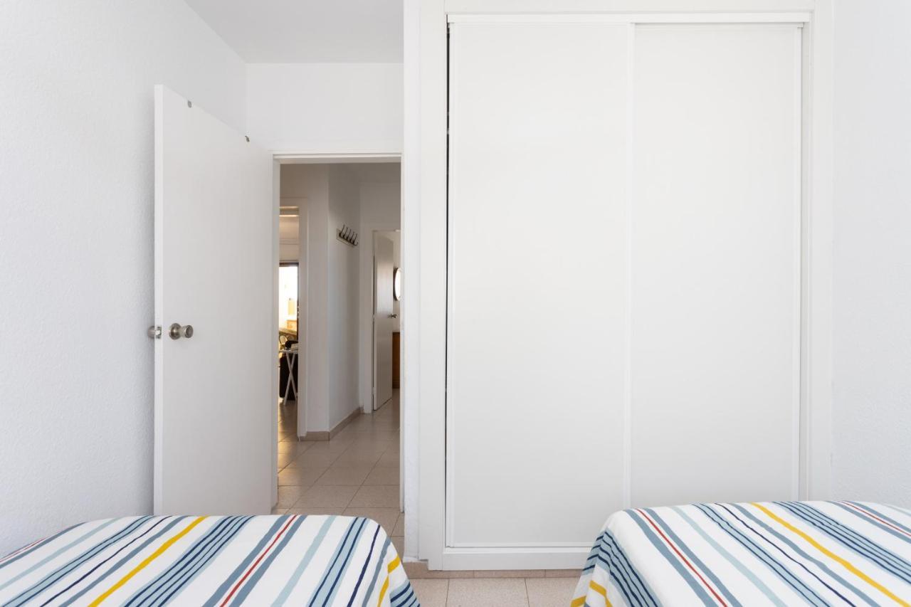 Frontline Playa Las Vistas With Pool, Parking, Sea Los Cristianos  Exteriör bild